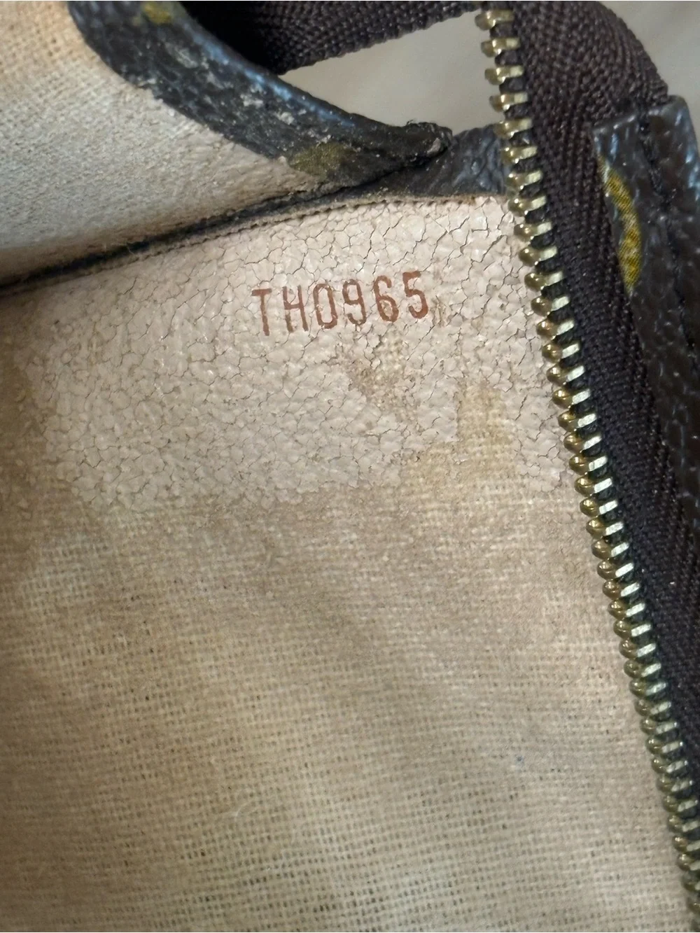 Authentic Louis Vuitton Monogram Poche Toilette 26 Clutch Bag Brown